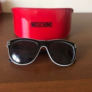 moschino sunglass